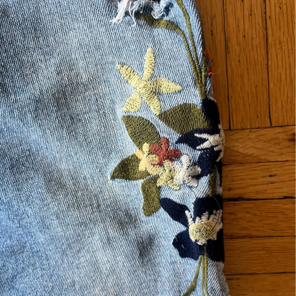 Zara Ankle Embroidered Jeans - Picture 10 of 10